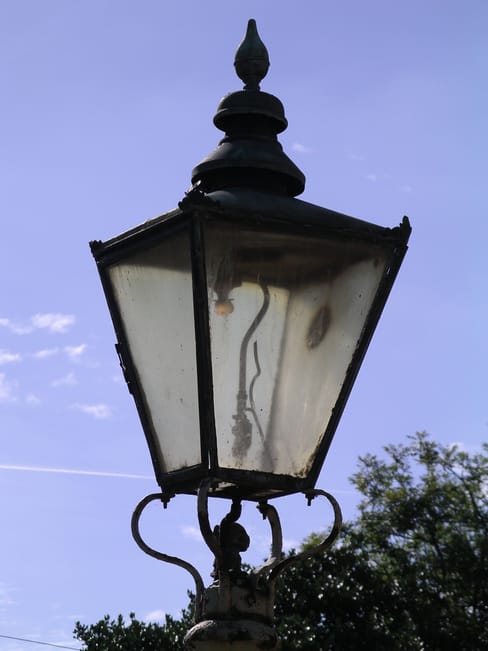 Gas light at Thrift's Walk in Chesterton