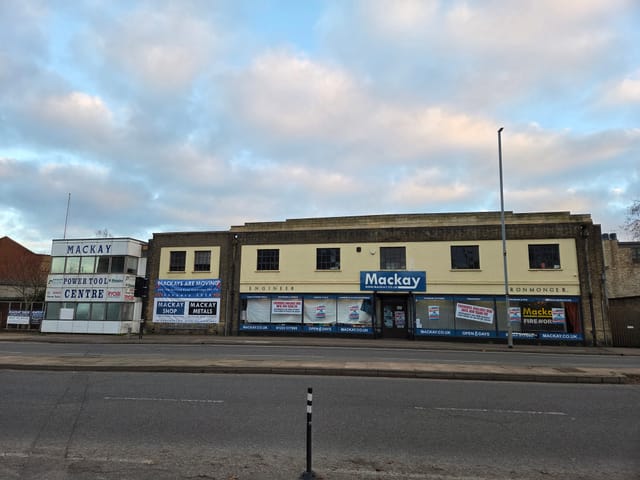 Mackay closed 2025